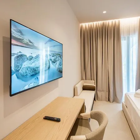 Ulin Boutique 博尔什