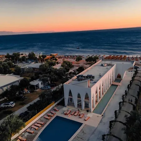 Ulin Boutique 4*