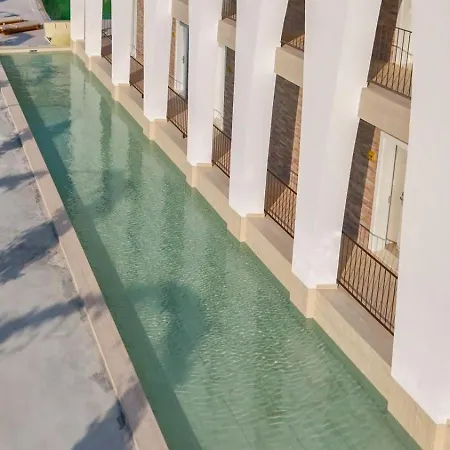 Ulin Boutique Hotel 4*