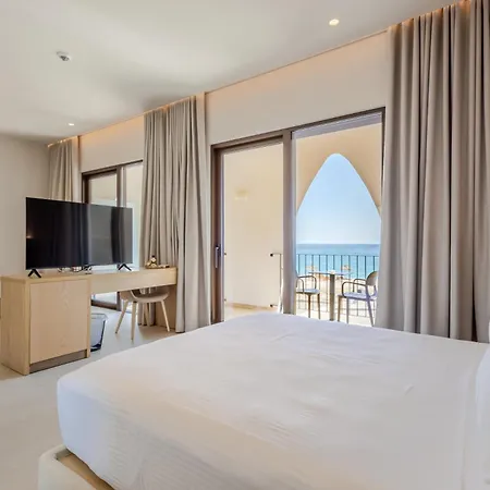 Ulin Boutique 4*