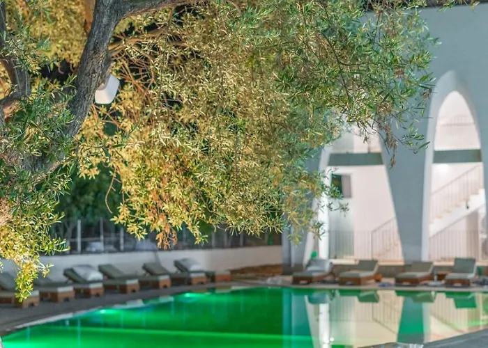 Hotell Ulin Boutique Borsh